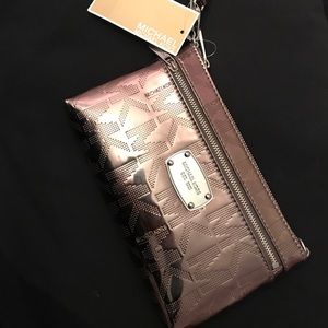 MICHALE KORS WRISTLET